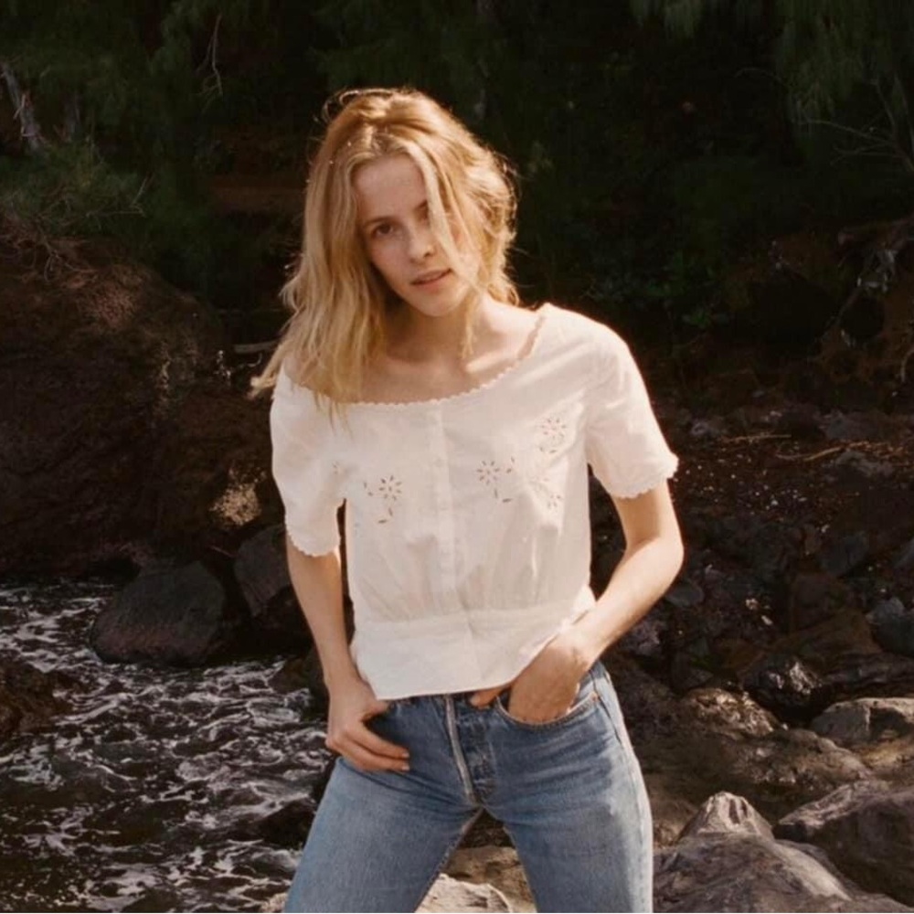 Doen— Juniper Embroidered Eyelet Blouse